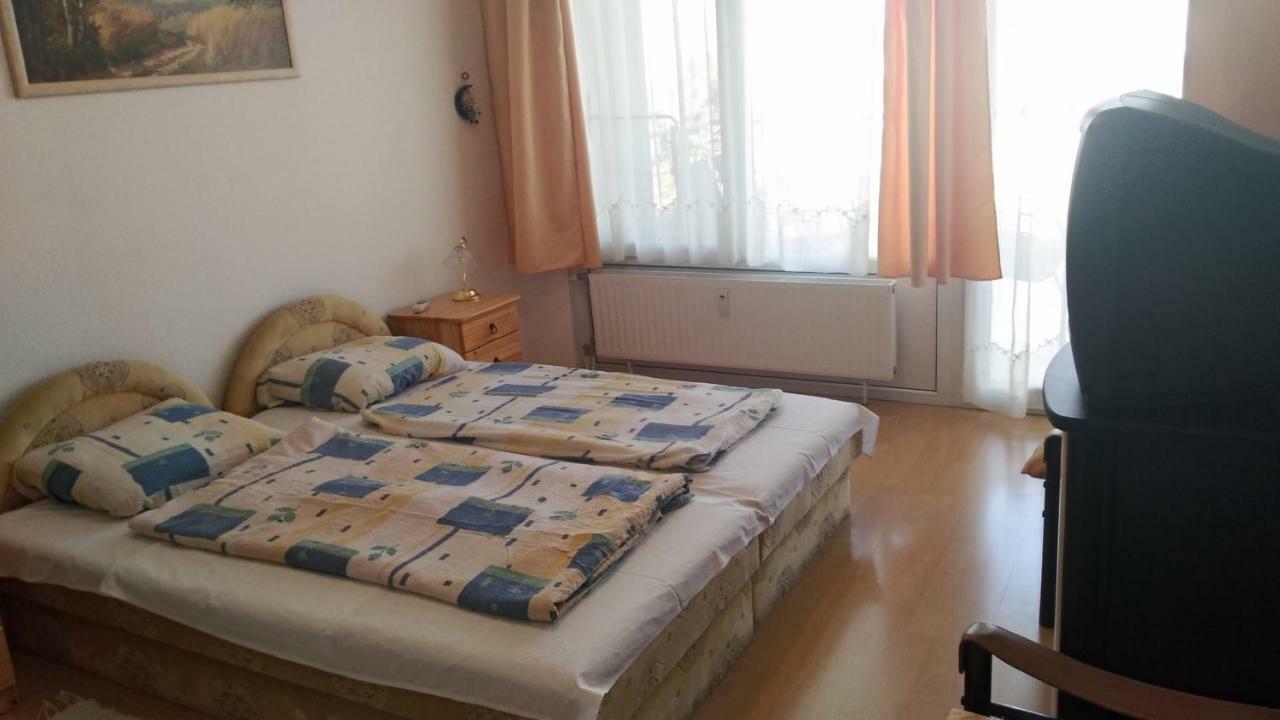 Amanda Apartman Siófok Exteriör bild